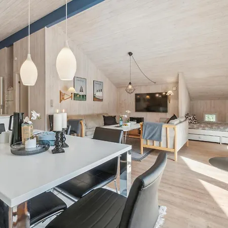 Ferienhaus Beautiful In With Kitchen *